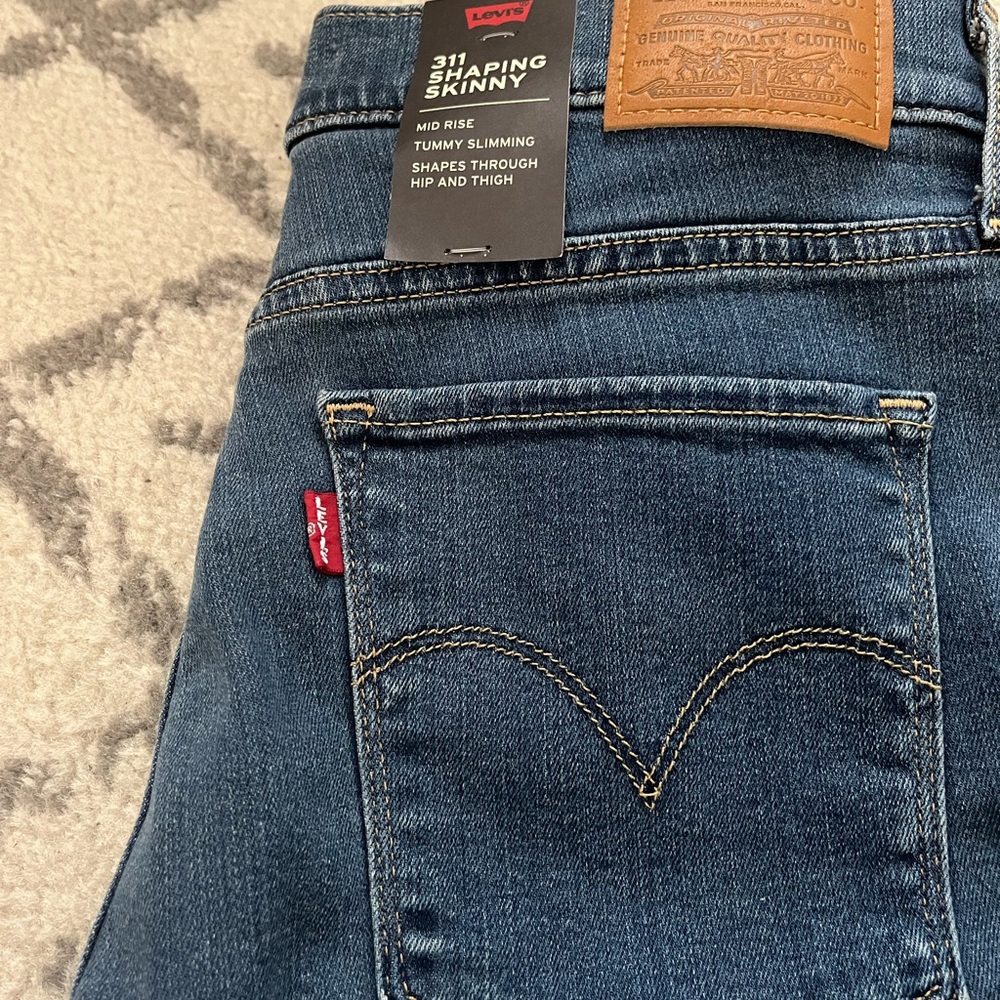 Levi 311 shaping skinny jeans